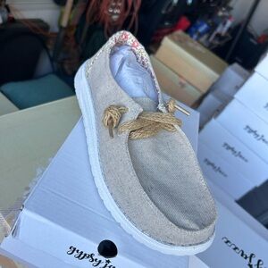 Gypsy Jazz Beige Canvas Loafers